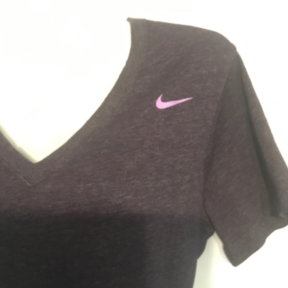 Nike DriFit Shirt - Picture 3 of 5